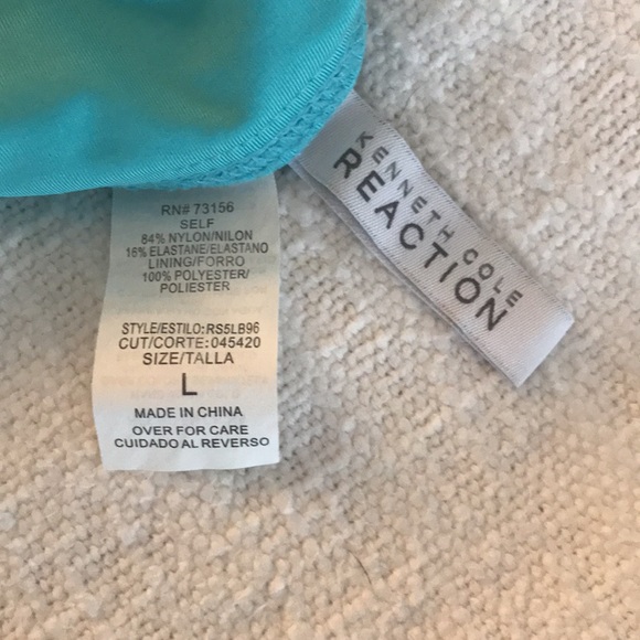 Swimsuit-Top is size M/L- Bottoms Large - Picture 5 of 6